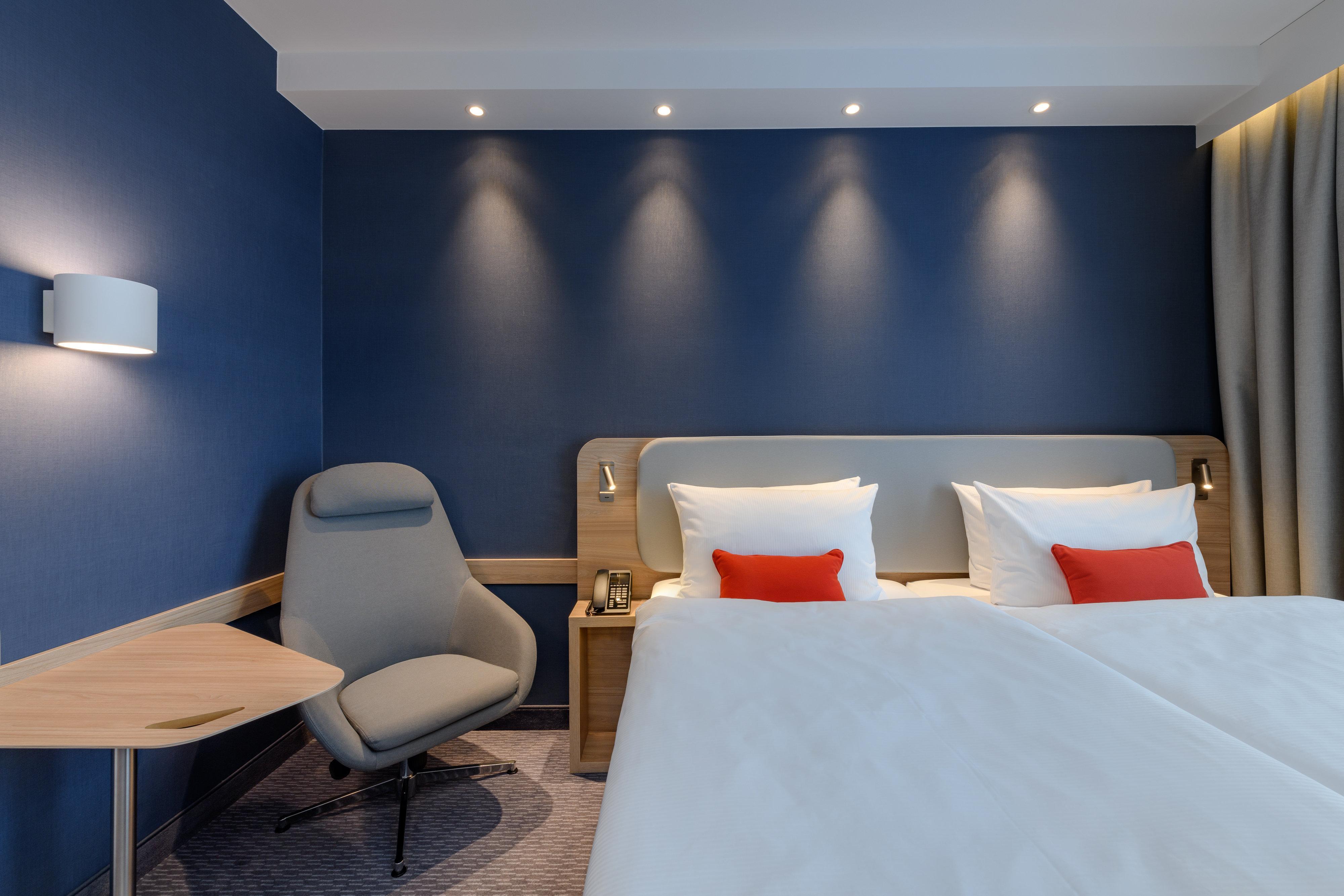Holiday Inn Express Goettingen By Ihg Exterior photo
